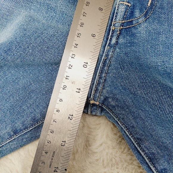 New EDWIN  Hana High Rise Straight in Wallflower Jeans P2968 - Picture 7 of 11